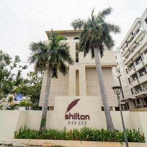 Shilton Dee Cee